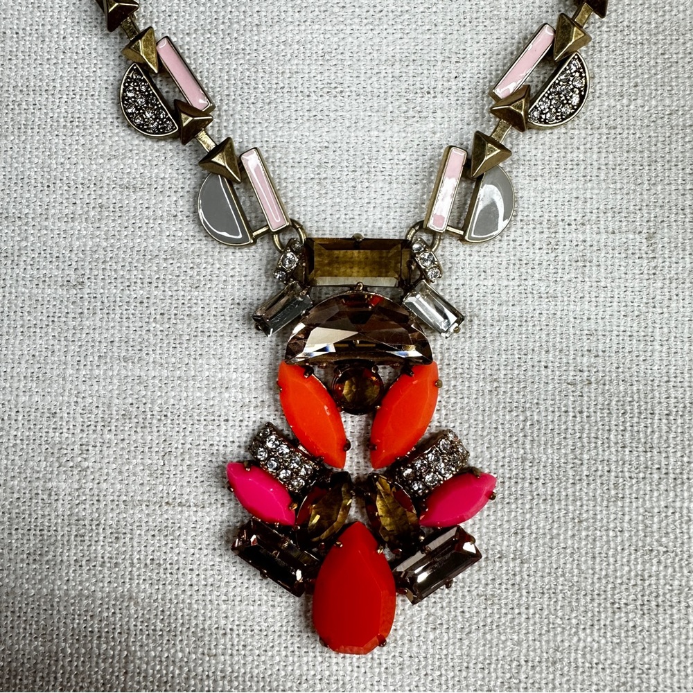 Stella and Dot Geo Pop Coral Adjustable Length Statement Necklace